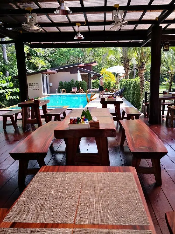 Baan Suan Rim Klong Resort Koh Lanta Thailand